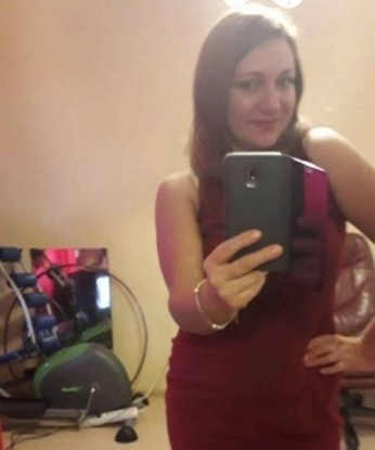 💋 Со мной ты сможешь отдохнуть с душой и телом, получить настоящее наслаждение от моих нежных прикосновений. Я гарантирую тебе интимные моменты, которые запомнятся на всю жизнь.
💎 Ты можешь посмотреть мои фото, чтобы убедиться в моей красоте и сексапильности. Мои клиенты всегда оставляют положительные отзывы обо мне и моей работе. Я делаю все, чтобы каждая встреча была особенной.
🌃 Живу и принимаю в Москве. Звони, и мы вместе проведем незабываемое время, полное страсти и удовольствия. Ты заслуживаешь быть счастливым, и я помогу тебе в этом! Ксюша